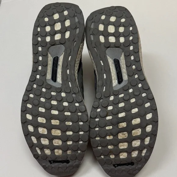 Men's Adidas Ultraboost, Charcoal Gray - Picture 10 of 10